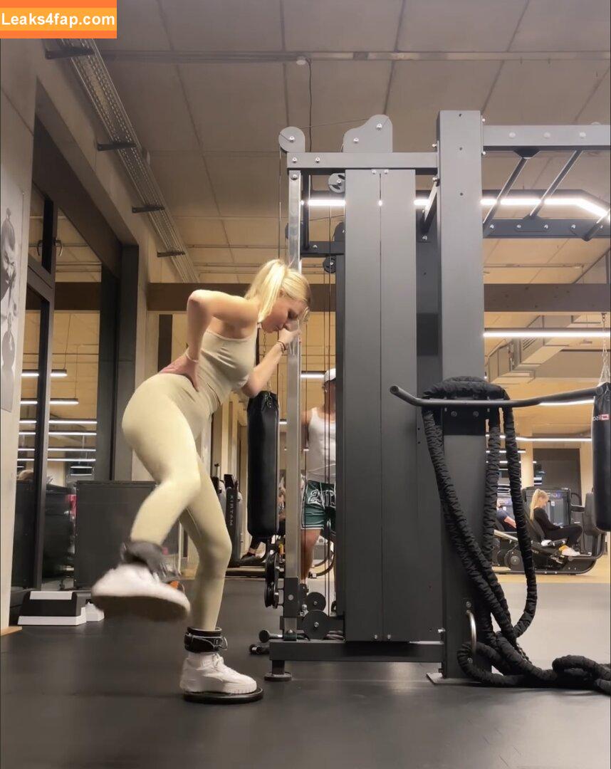 Vallixpauline leaked photo photo #0203