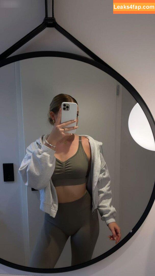 Vallixpauline leaked photo photo #0222