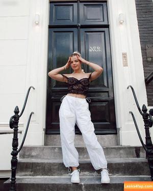 Vallixpauline photo #0049