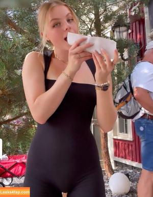 Vallixpauline photo #0080