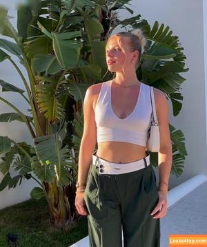 Vallixpauline photo #0093