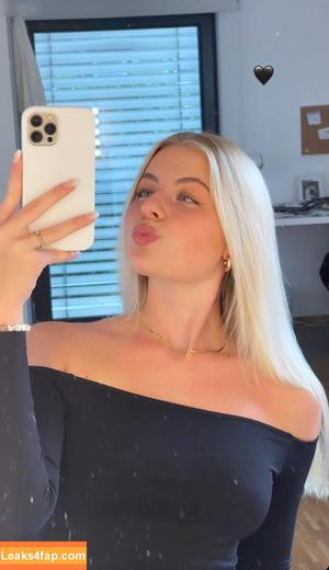 Vallixpauline photo #0102