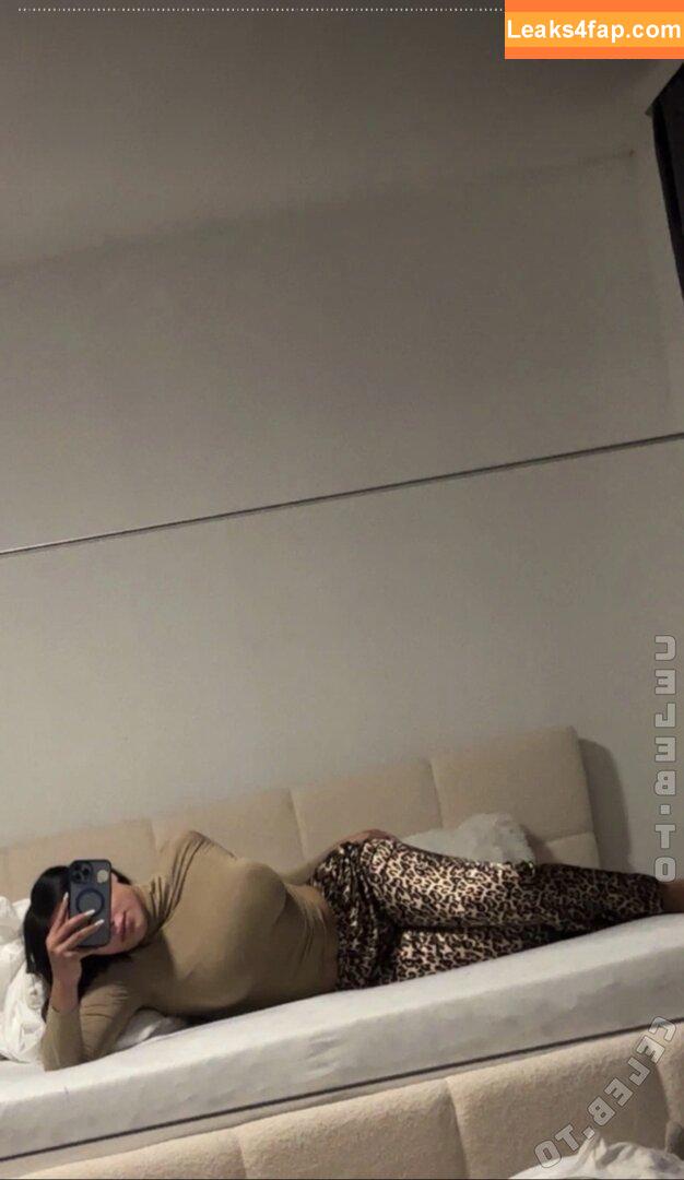 valonaash /  leaked photo photo #0344