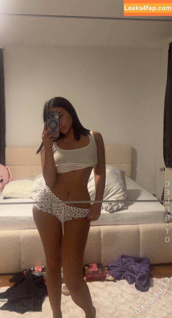 valonaash /  leaked photo photo #0356