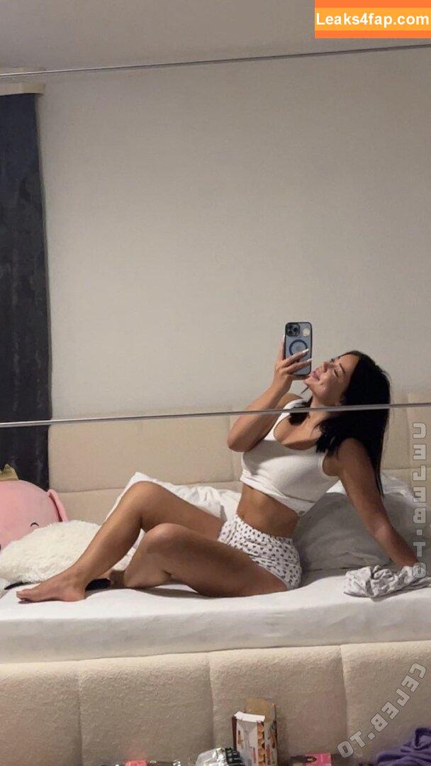 valonaash /  leaked photo photo #0359