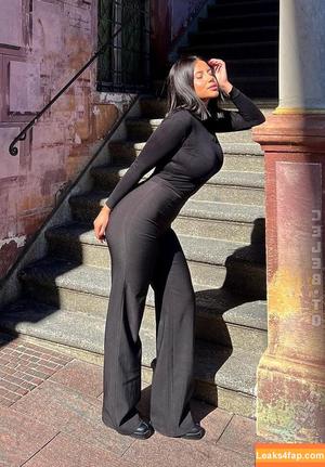 valonaash photo #0336