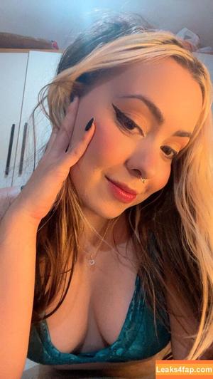 VAMP_ofc photo #0010