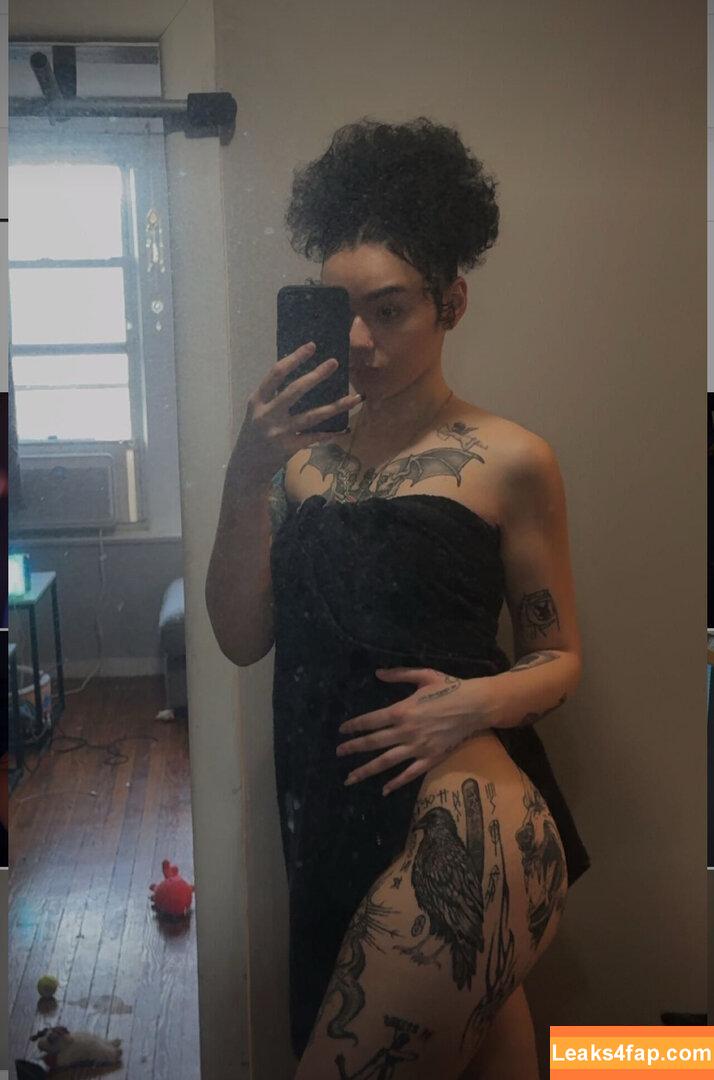 vampy.bella / bella.bermudezz / daddybella02 leaked photo photo #0012