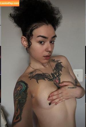 vampy.bella photo #0014