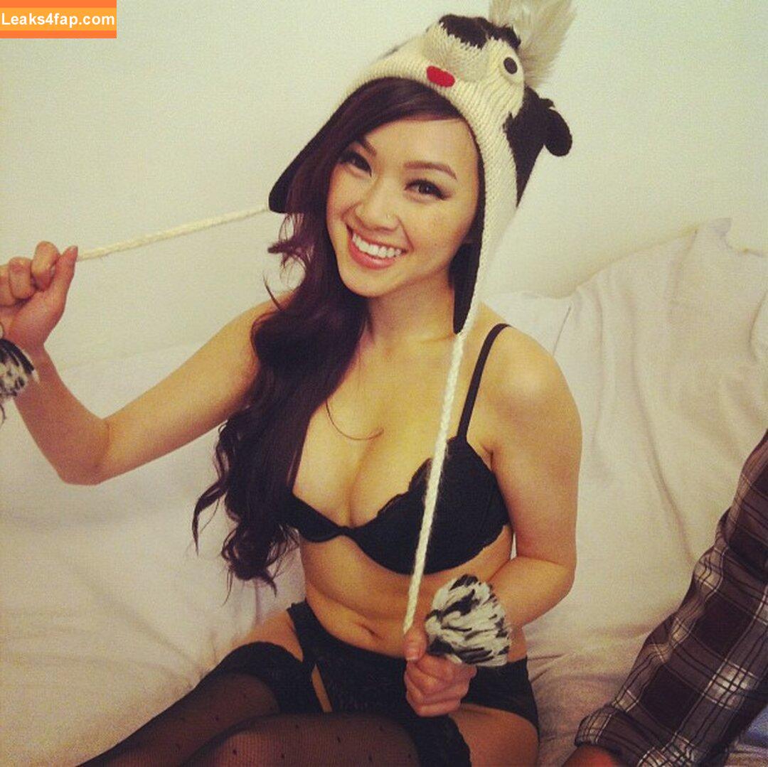 Vampybitme / Linda Le leaked photo photo #0028