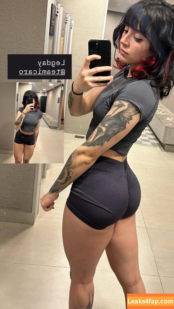 Vaneeeer_ / vanee18 leaked photo photo #0092