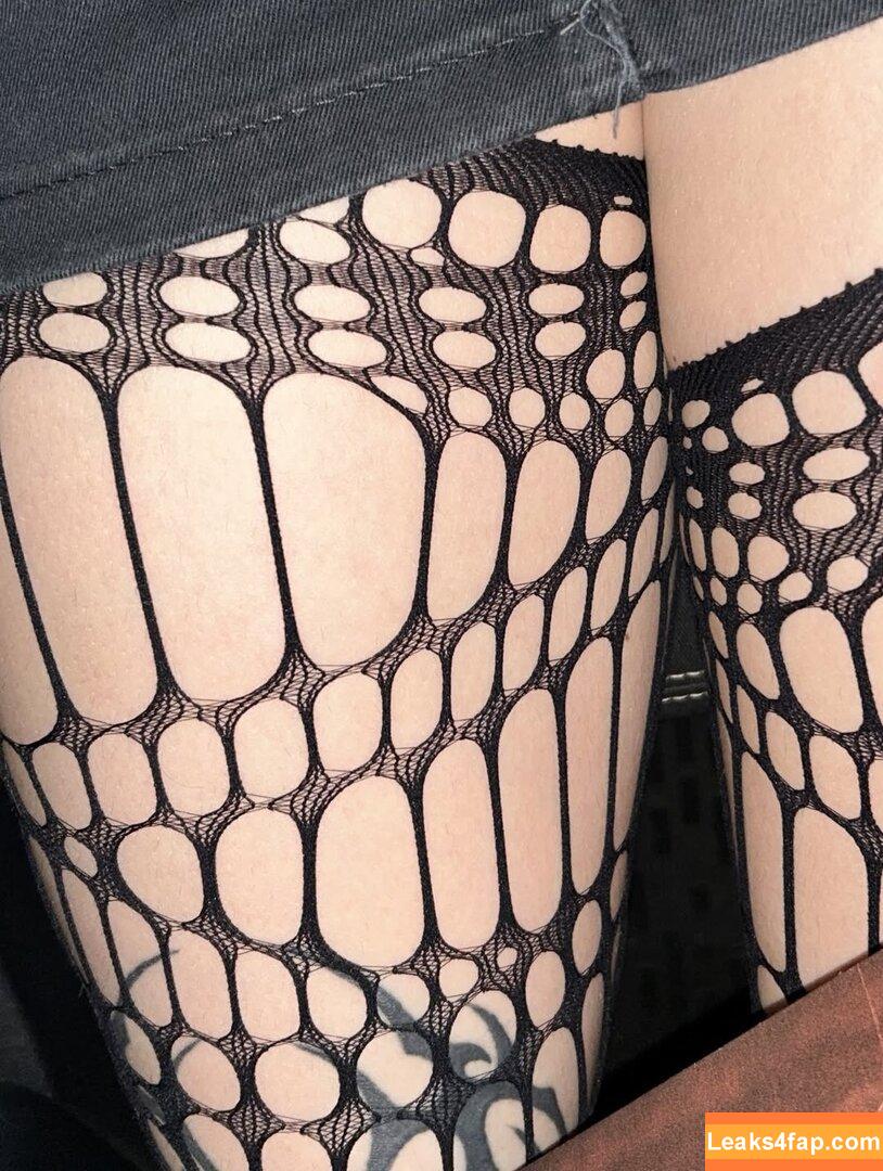 Vaneeeer_ / vaneee97 leaked photo photo #0097