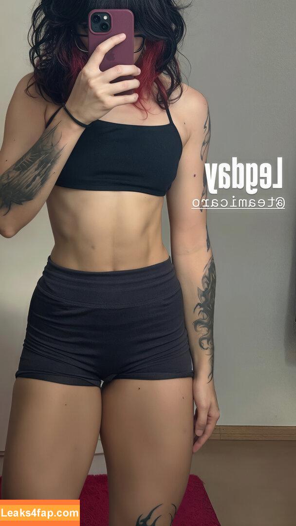 Vaneeeer_ / vanee18 leaked photo photo #0099