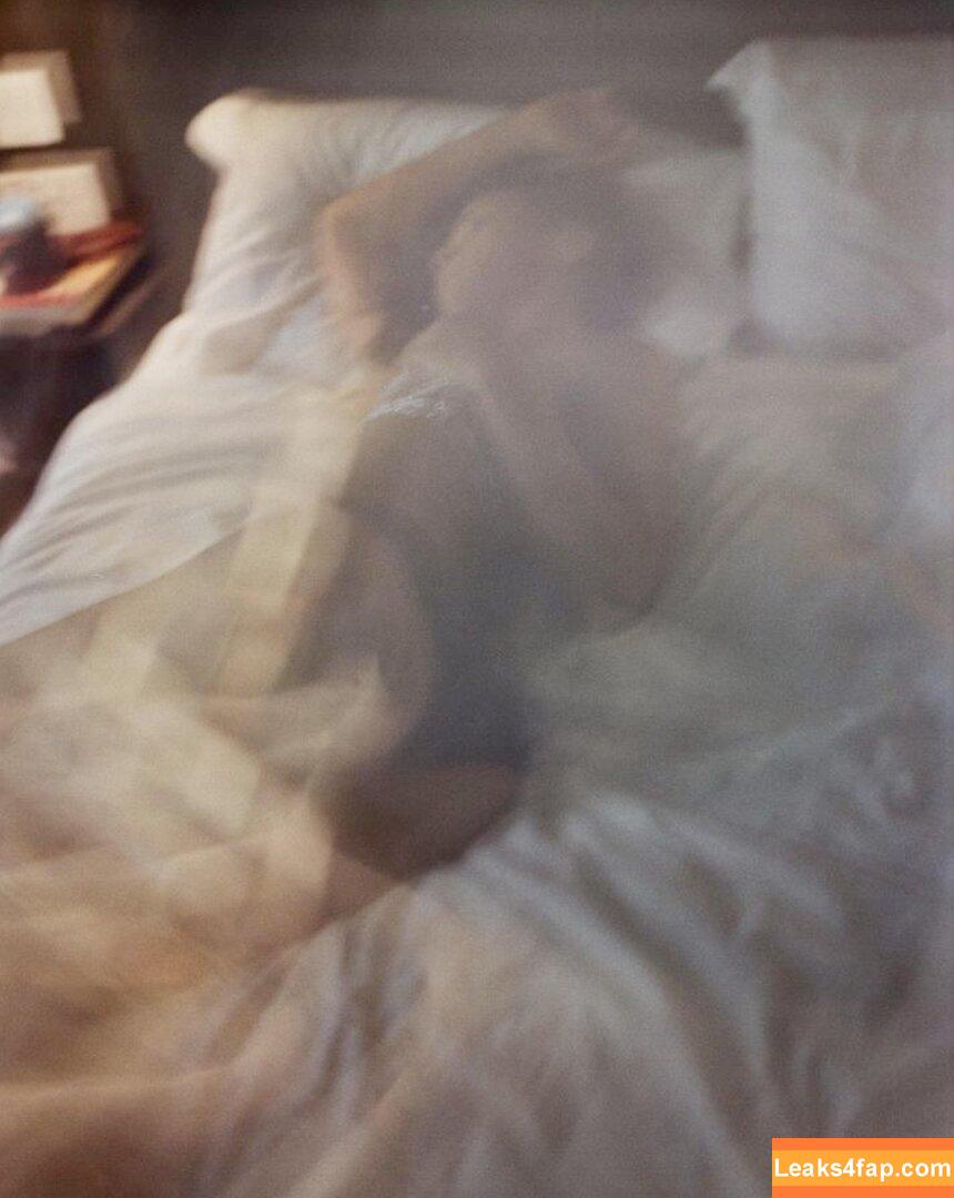 Vanessa Bauer / vanessabauer_skates leaked photo photo #0010