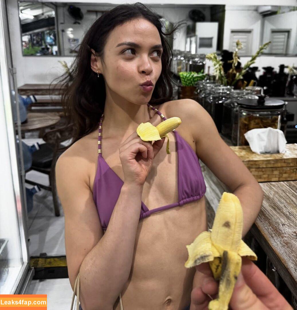 Vanessa Bauer / vanessabauer_skates leaked photo photo #0361