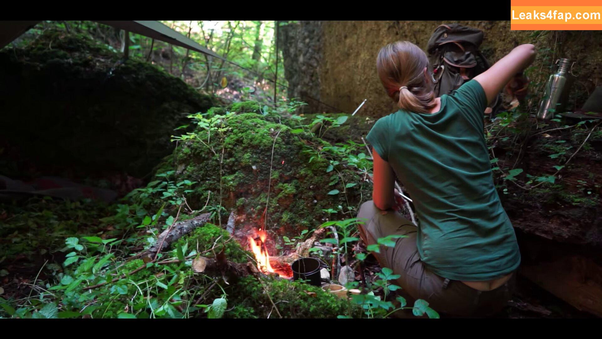 Vanessa Blank / Wild Woman Bushcraft / thebarbieblank / vanessablank_adventure leaked photo photo #0003