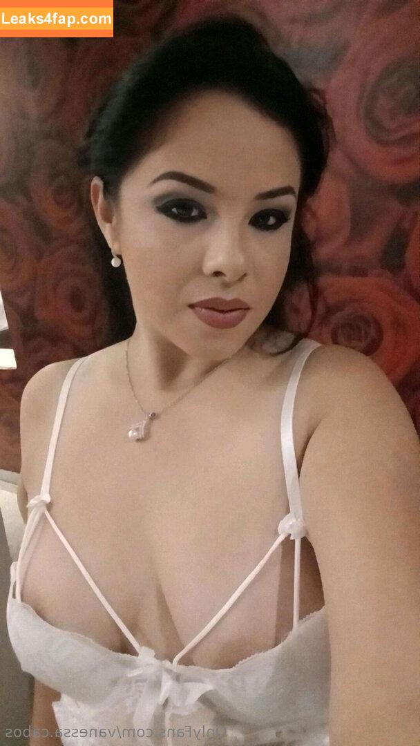 vanessa.cabos / volcomvanessa leaked photo photo #0020