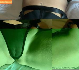 Vanessa Cage photo #0129