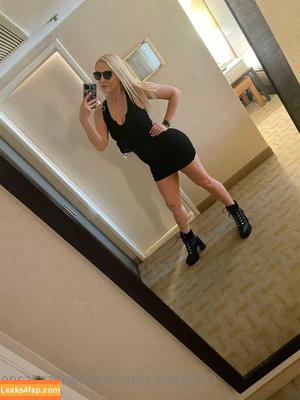 Vanessa Cage photo #0191