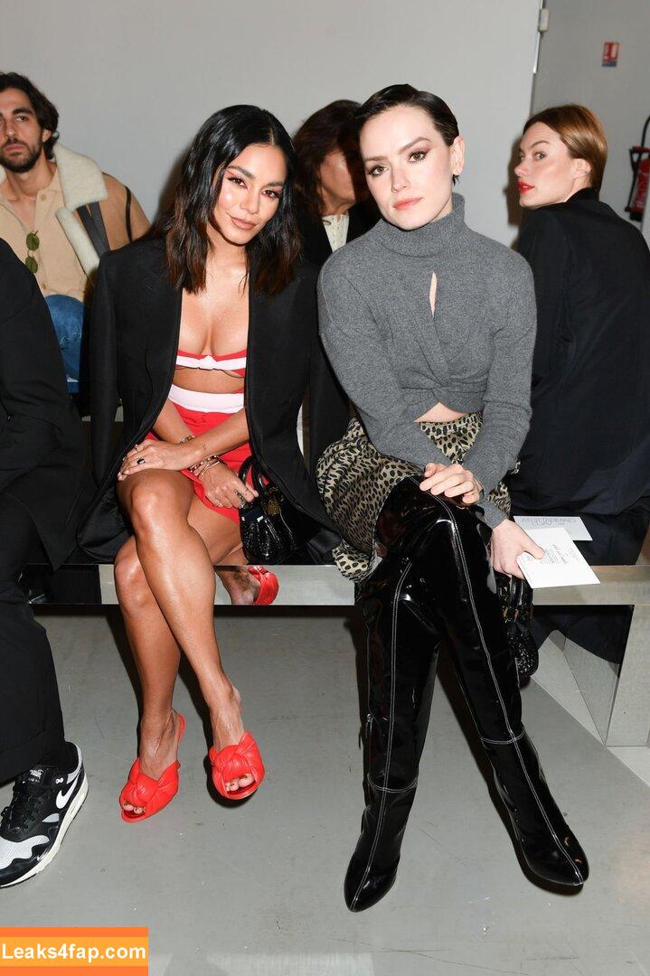 Vanessa Hudgens / VanessaHudgens слитое фото фото #0028