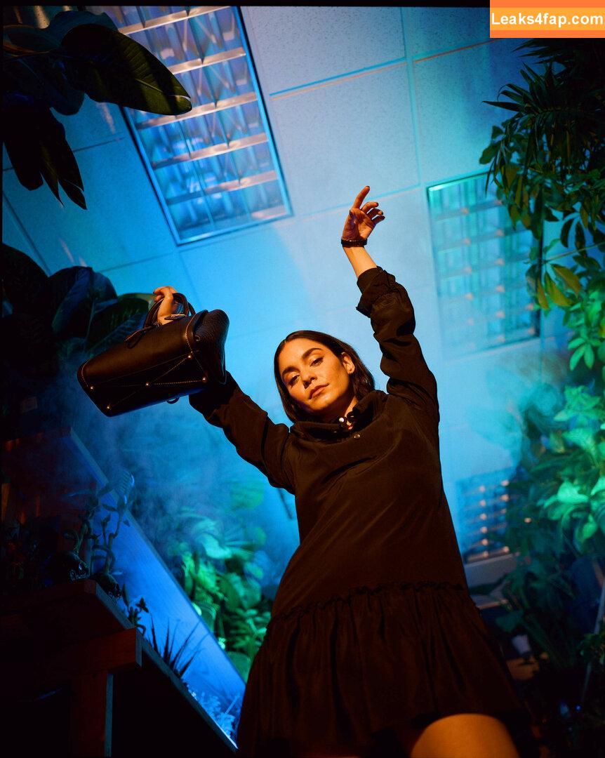 Vanessa Hudgens / VanessaHudgens слитое фото фото #0044