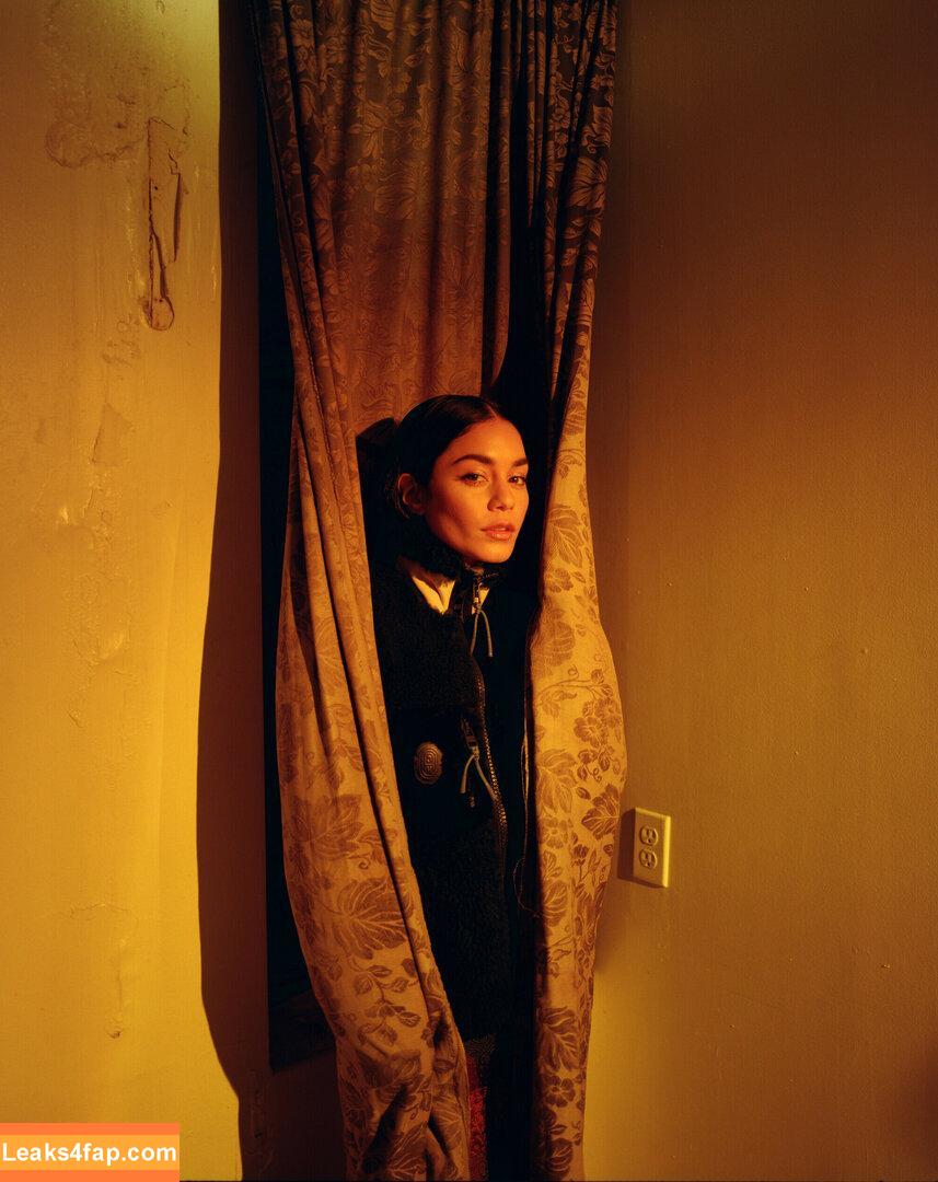 Vanessa Hudgens / VanessaHudgens слитое фото фото #0046