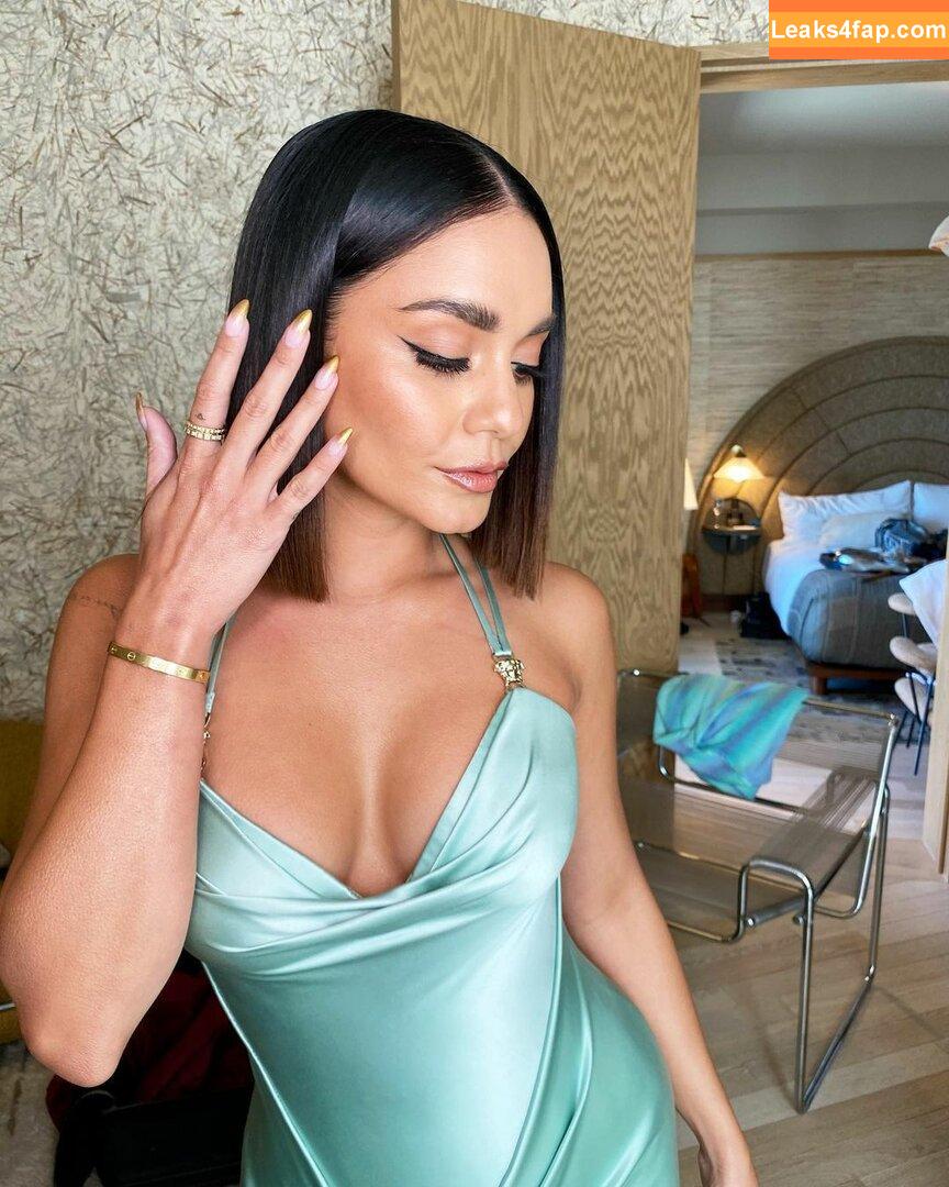Vanessa Hudgens / VanessaHudgens слитое фото фото #0073