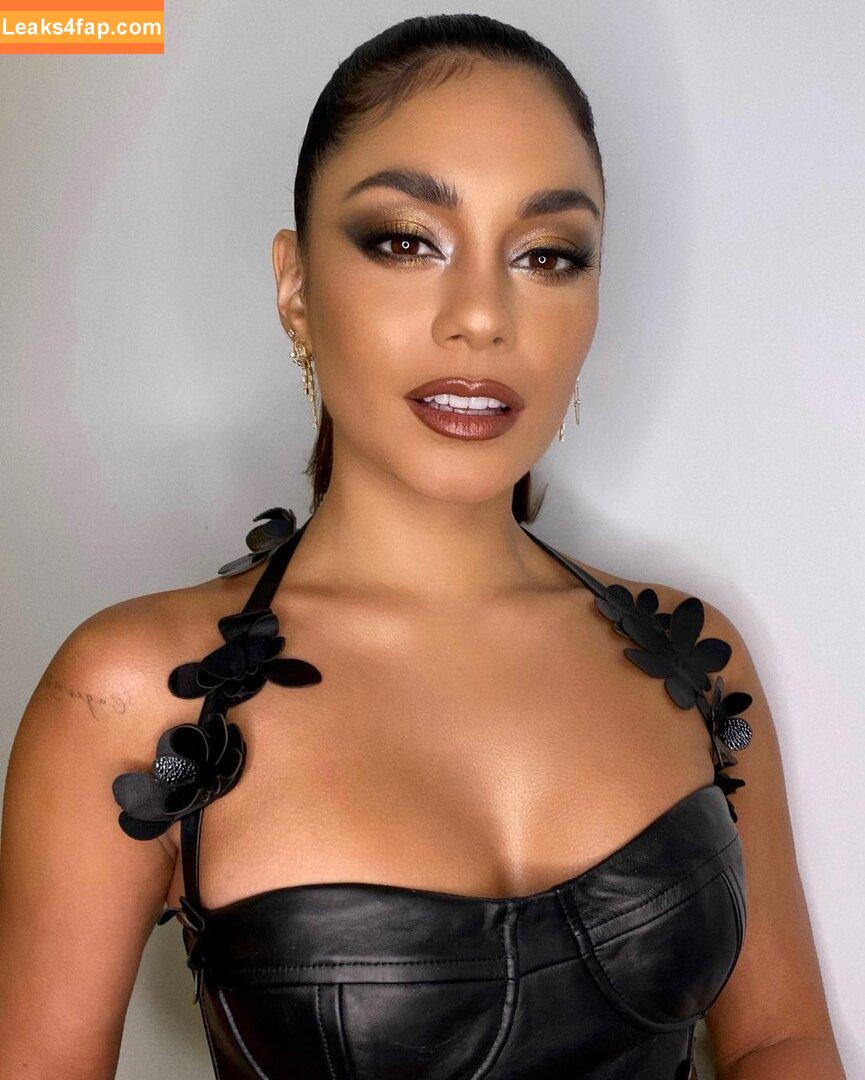 Vanessa Hudgens / VanessaHudgens слитое фото фото #0150