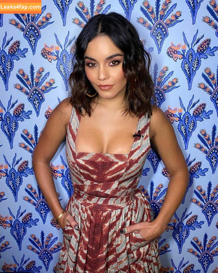 Vanessa Hudgens / VanessaHudgens слитое фото фото #0152