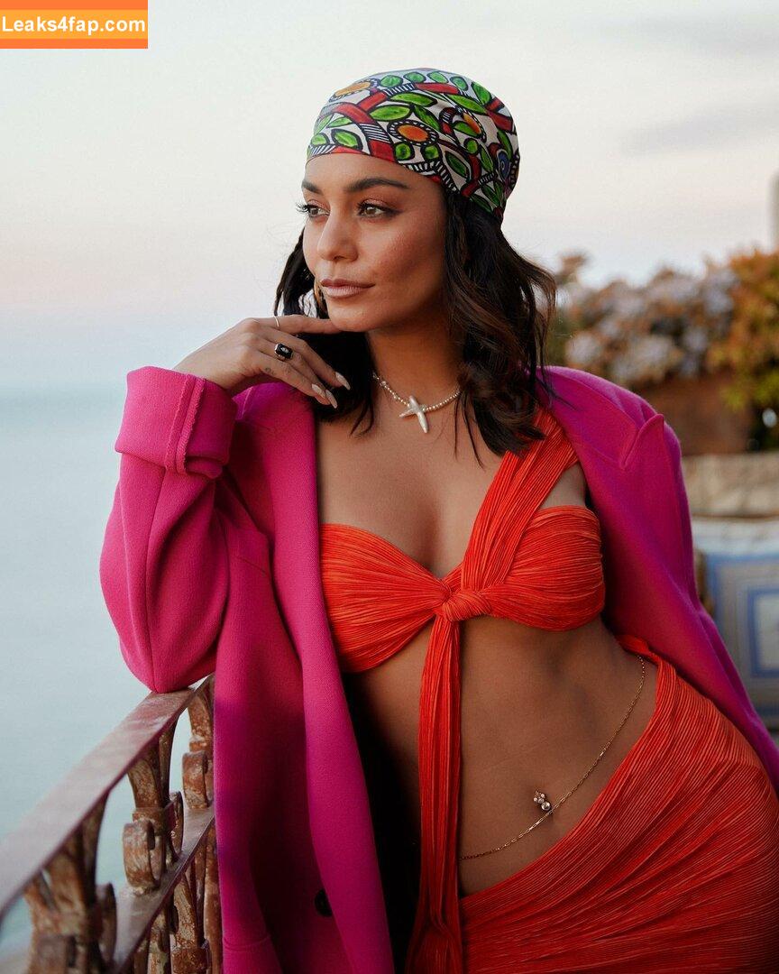 Vanessa Hudgens / VanessaHudgens слитое фото фото #0164