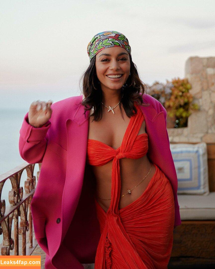 Vanessa Hudgens / VanessaHudgens слитое фото фото #0165