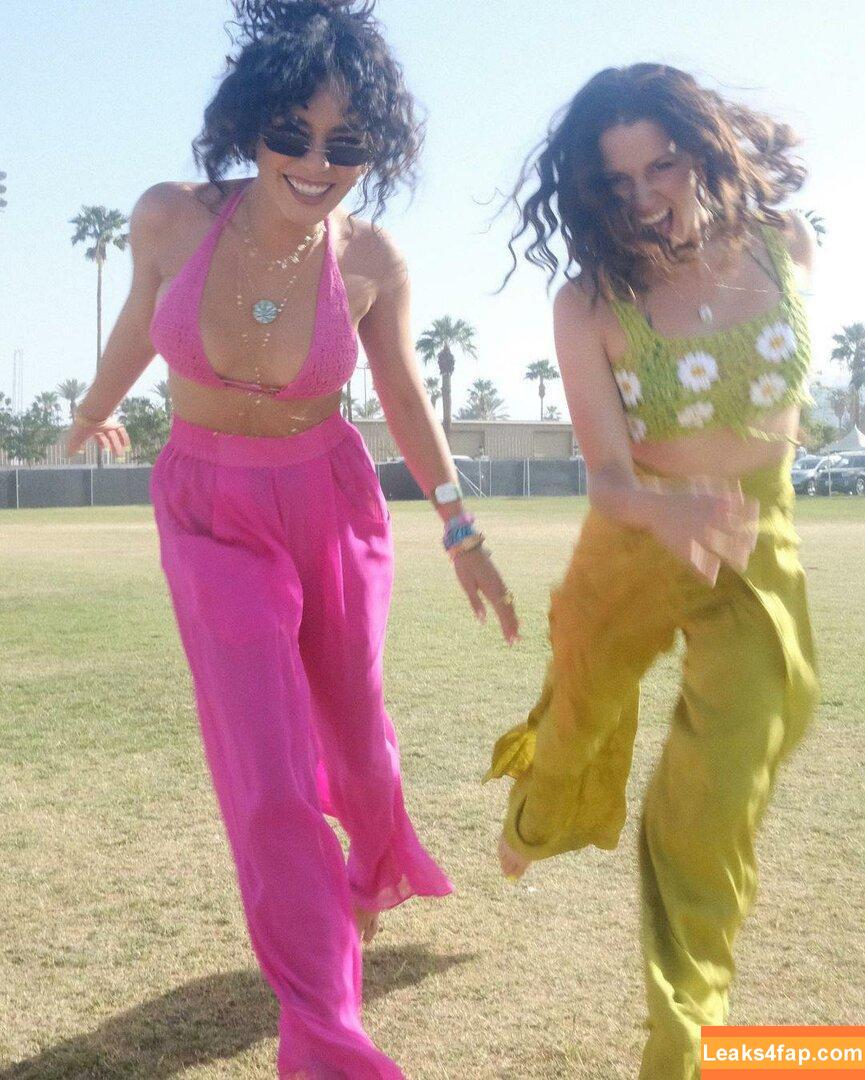 Vanessa Hudgens / VanessaHudgens слитое фото фото #0180
