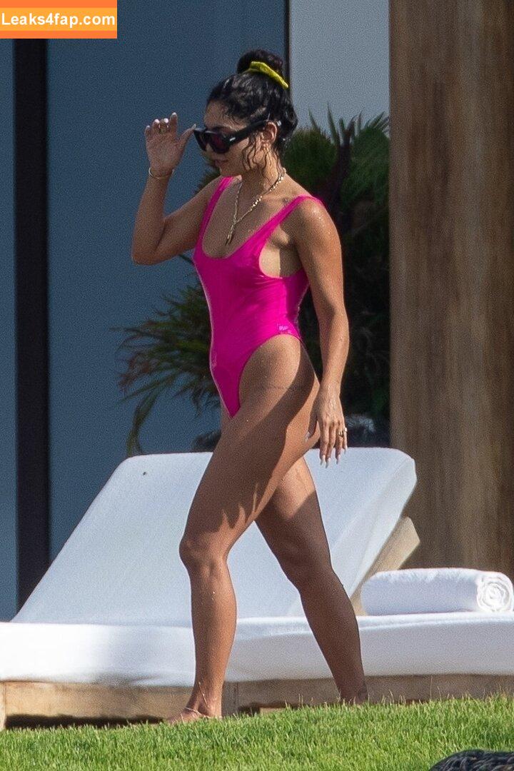 Vanessa Hudgens / VanessaHudgens слитое фото фото #0266