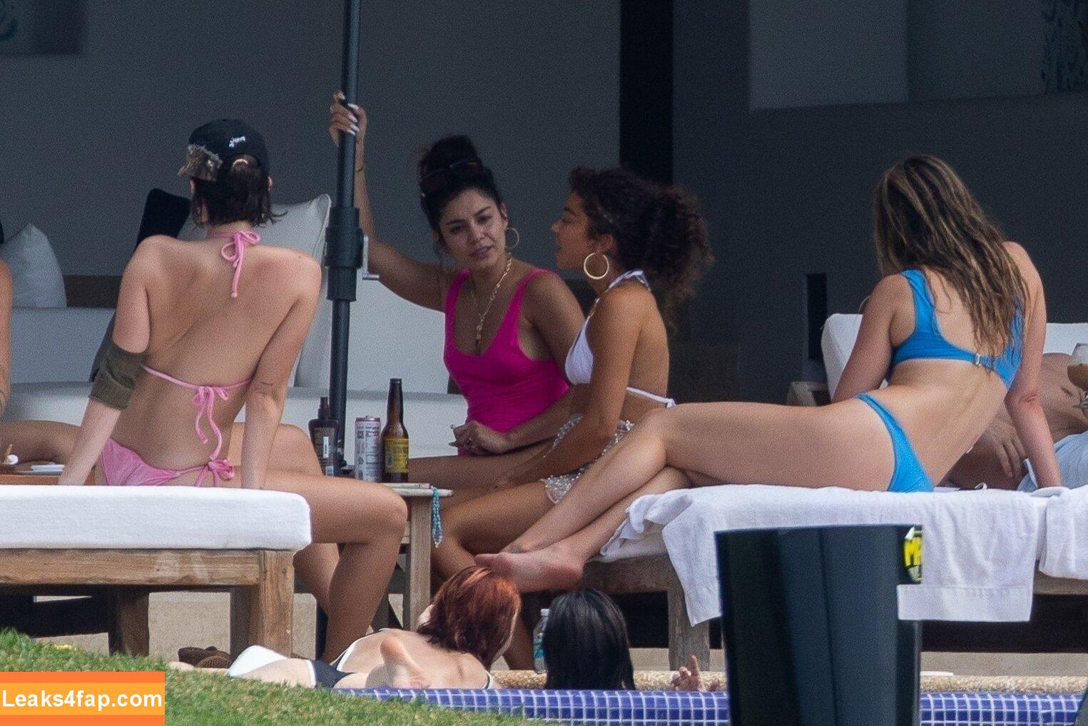 Vanessa Hudgens / VanessaHudgens слитое фото фото #0270