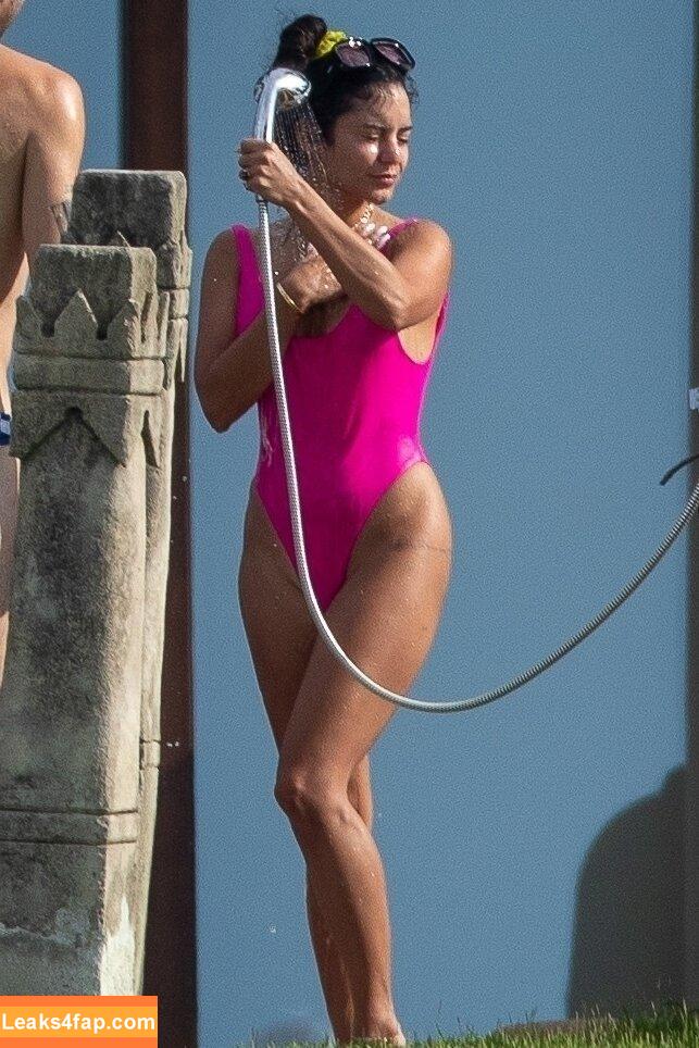 Vanessa Hudgens / VanessaHudgens слитое фото фото #0282