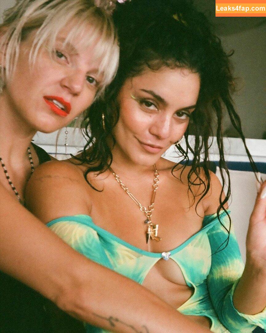 Vanessa Hudgens / VanessaHudgens слитое фото фото #0295