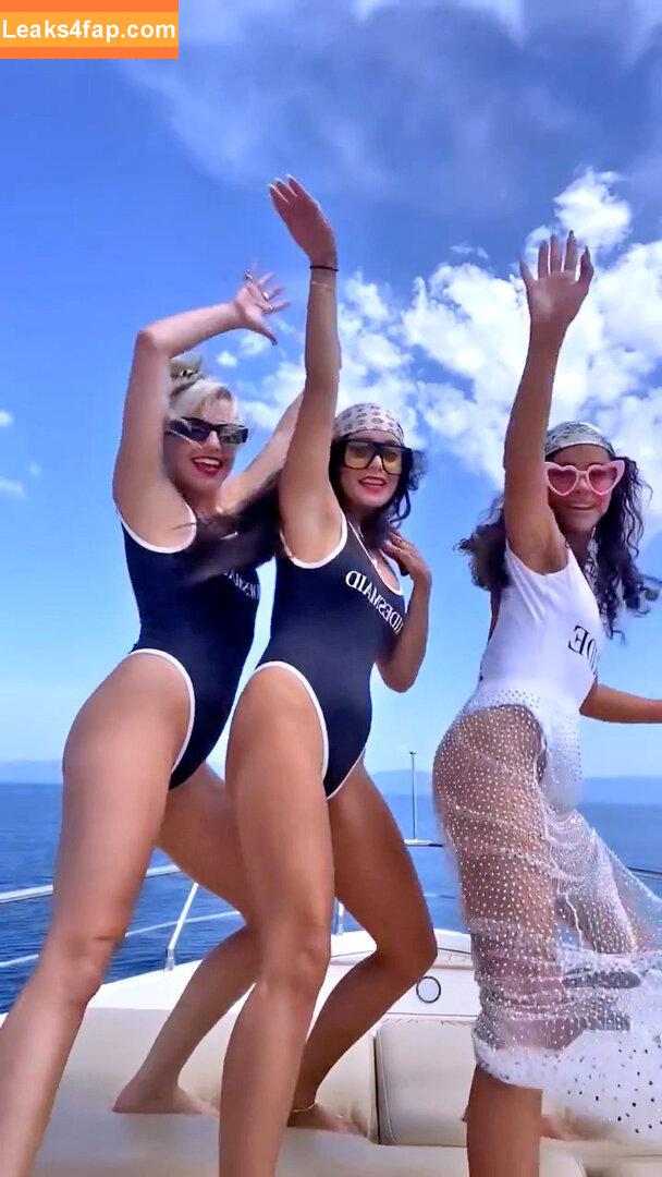 Vanessa Hudgens / VanessaHudgens слитое фото фото #0319