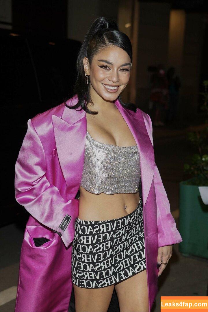 Vanessa Hudgens / VanessaHudgens слитое фото фото #0392