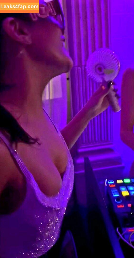 Vanessa Hudgens / VanessaHudgens leaked photo photo #0406