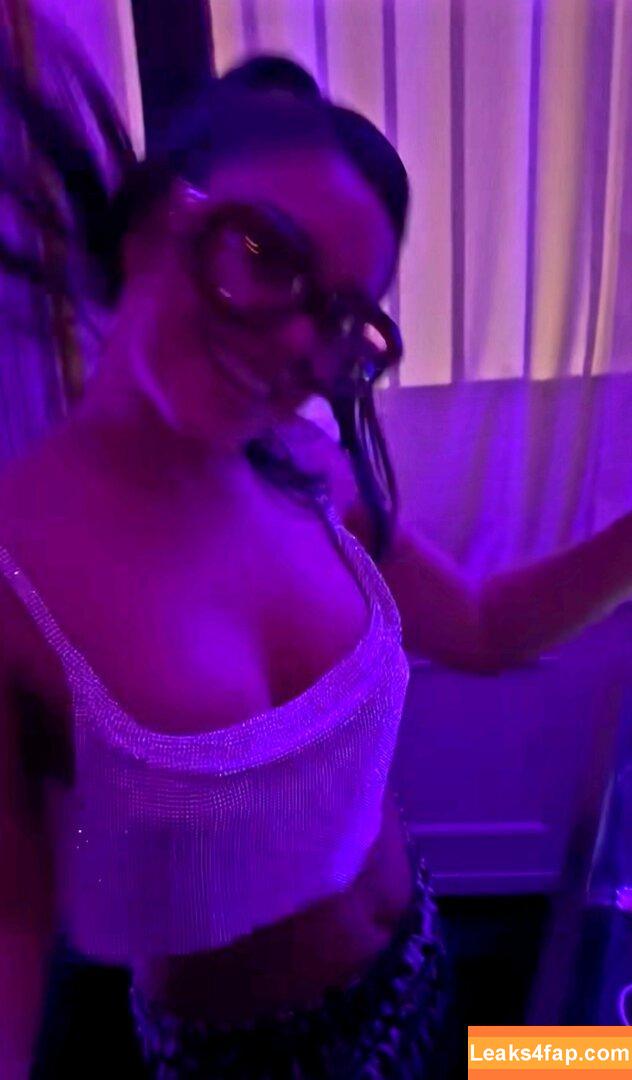 Vanessa Hudgens / VanessaHudgens слитое фото фото #0407