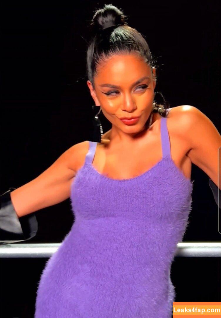 Vanessa Hudgens / VanessaHudgens слитое фото фото #0431