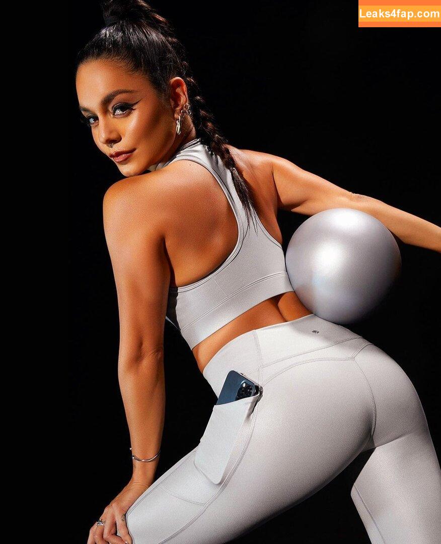 Vanessa Hudgens / VanessaHudgens слитое фото фото #0436