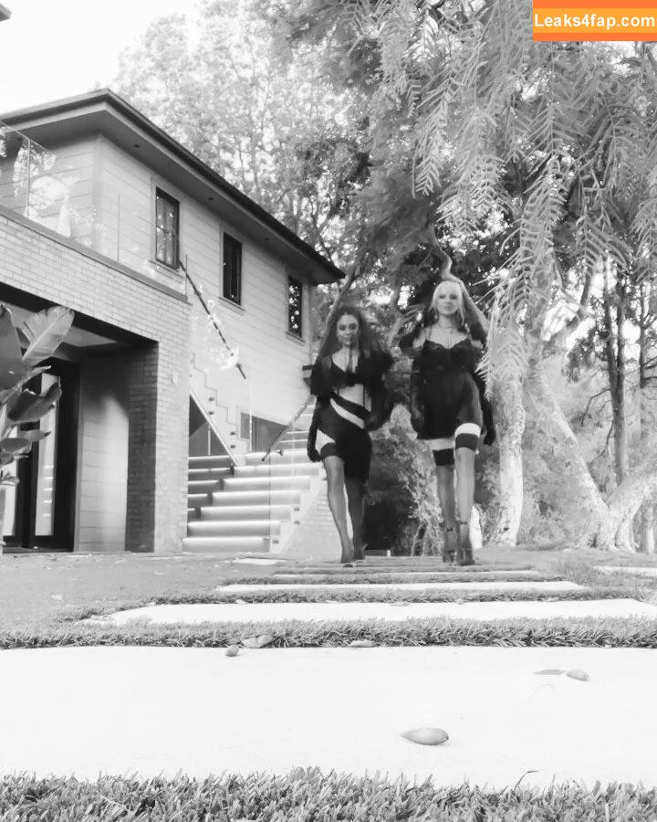 Vanessa Hudgens / VanessaHudgens слитое фото фото #0437