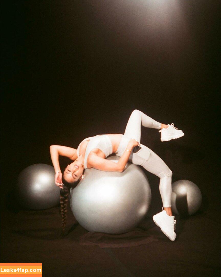 Vanessa Hudgens / VanessaHudgens слитое фото фото #0440