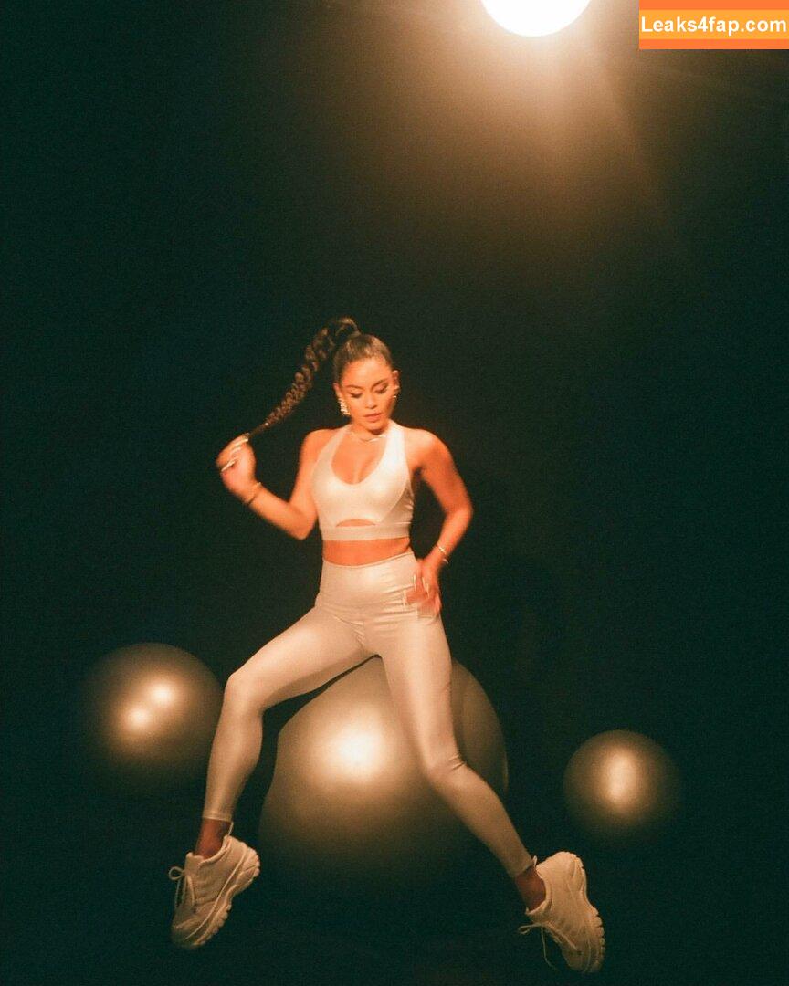 Vanessa Hudgens / VanessaHudgens слитое фото фото #0441