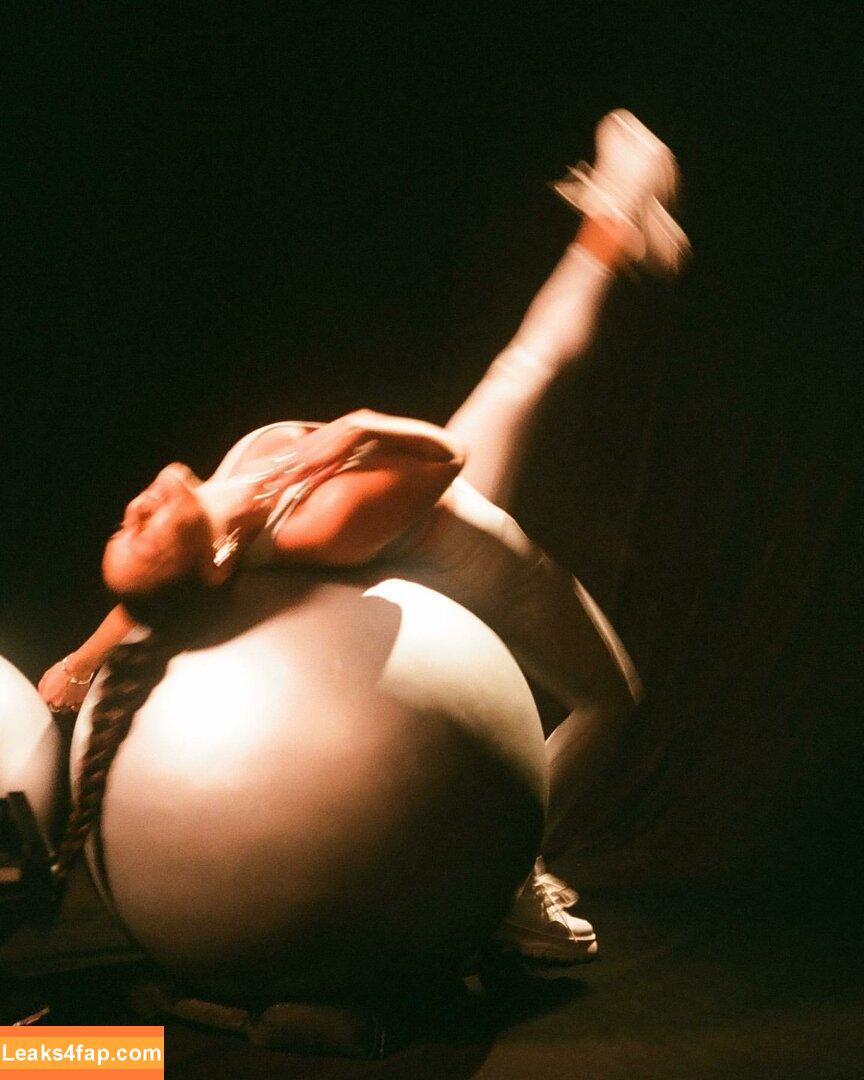 Vanessa Hudgens / VanessaHudgens слитое фото фото #0443