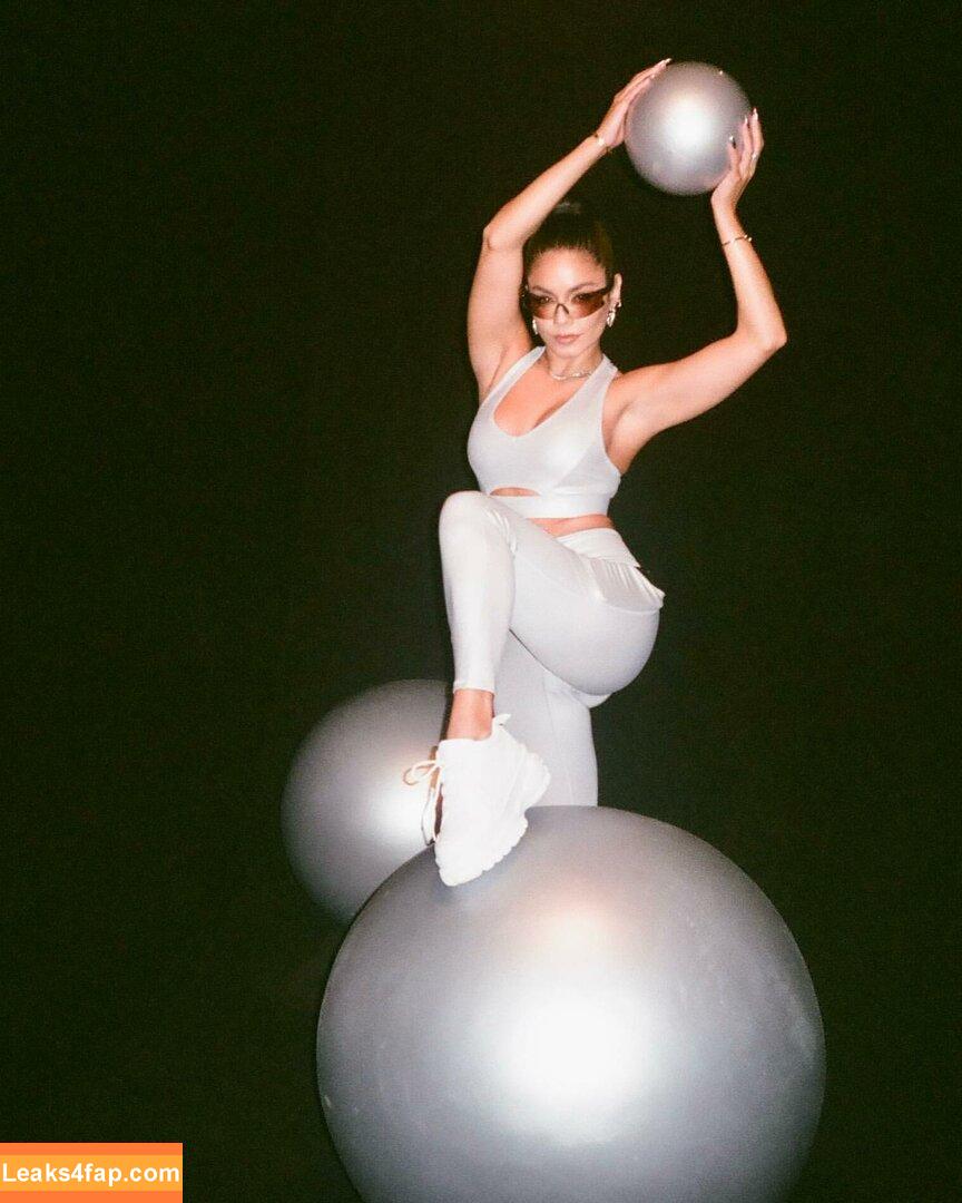 Vanessa Hudgens / VanessaHudgens слитое фото фото #0445