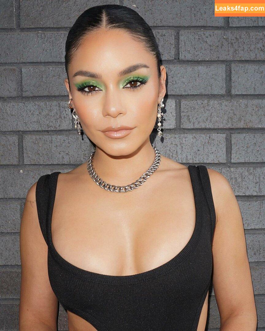 Vanessa Hudgens / VanessaHudgens слитое фото фото #0447