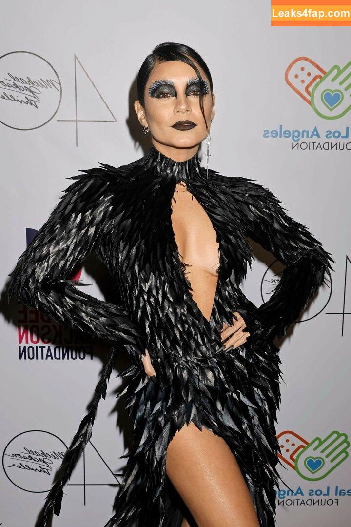 Vanessa Hudgens / VanessaHudgens слитое фото фото #0472