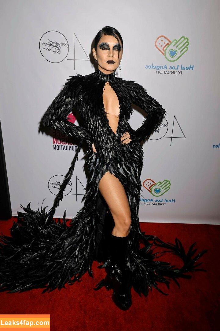 Vanessa Hudgens / VanessaHudgens слитое фото фото #0474